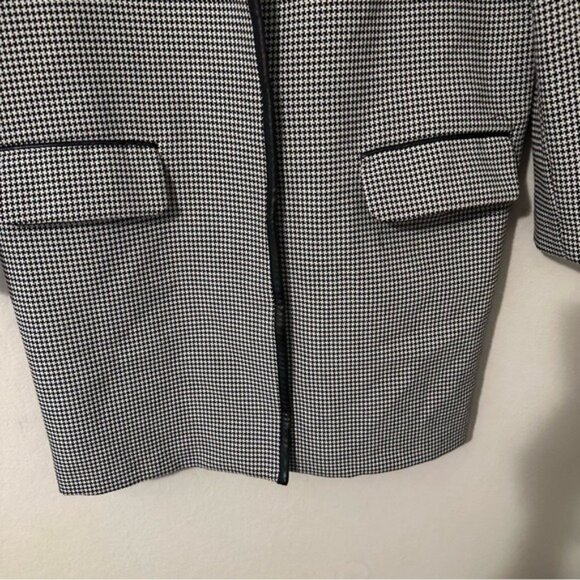 Express Monochrome Houndstooth Jacket Coat Size Medium Dark Academic Chic - Picture 4 of 8